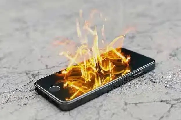 苹果iPhone夏季高温发烫怎么办 插图 苹果iPhone夏季高温发烫怎么办 插图